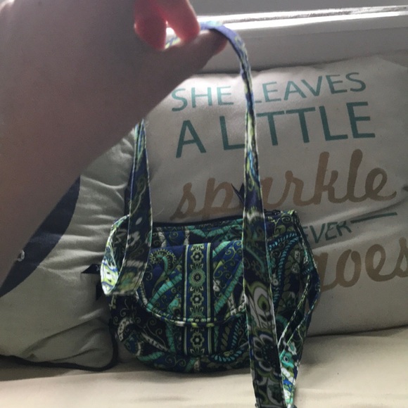 Vera Bradley Cross Body Bag - Picture 6 of 6